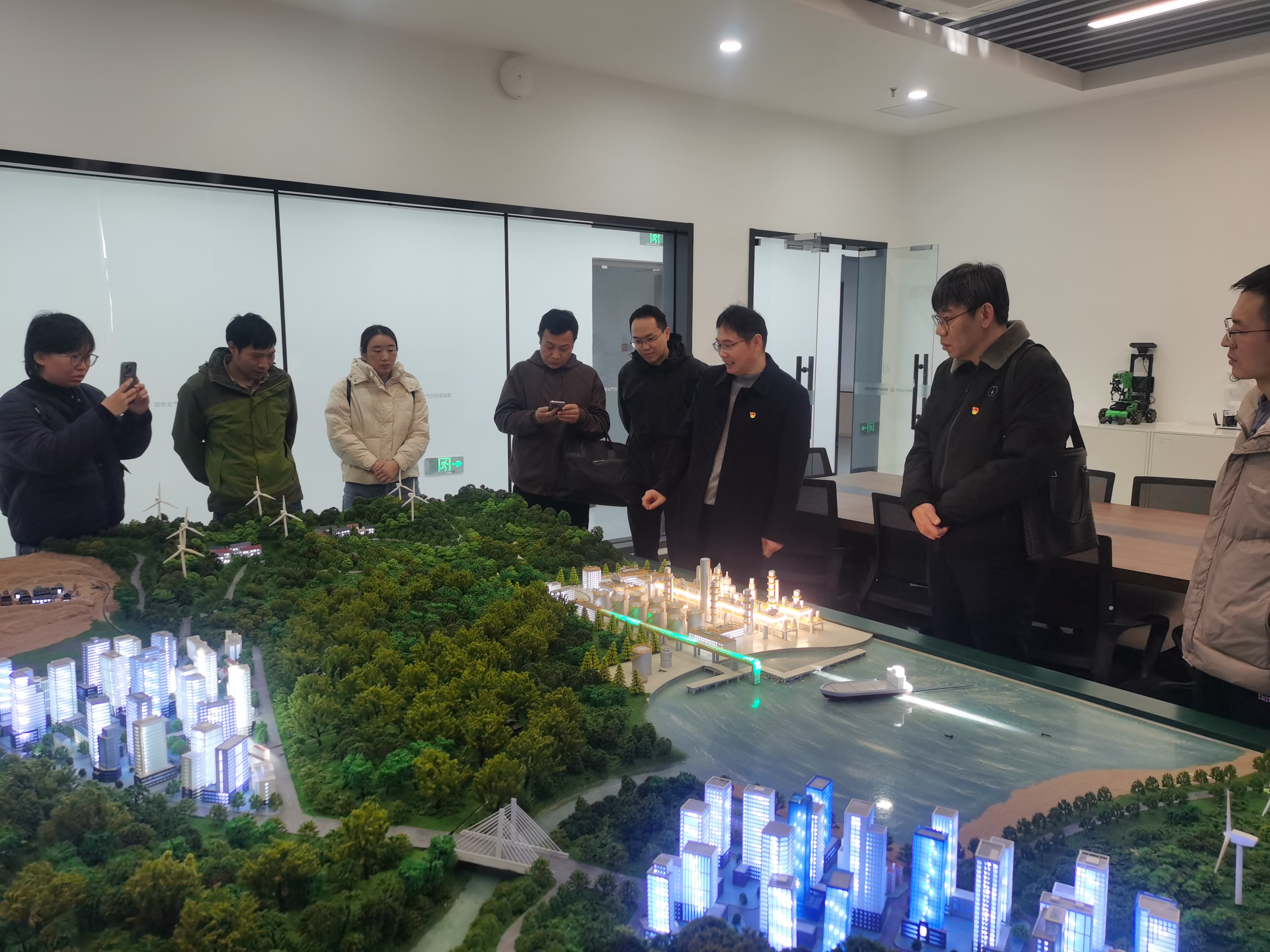 校际交流促发展,携手共进谱新篇——嘉兴南湖学院信息工程学院与常州大学计算机与人工智能学院成功举办工作交流会